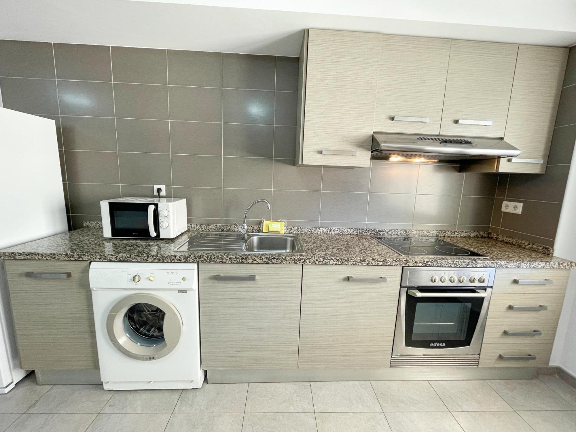 Apartamentos Gandia Centro 3000 ภายนอก รูปภาพ